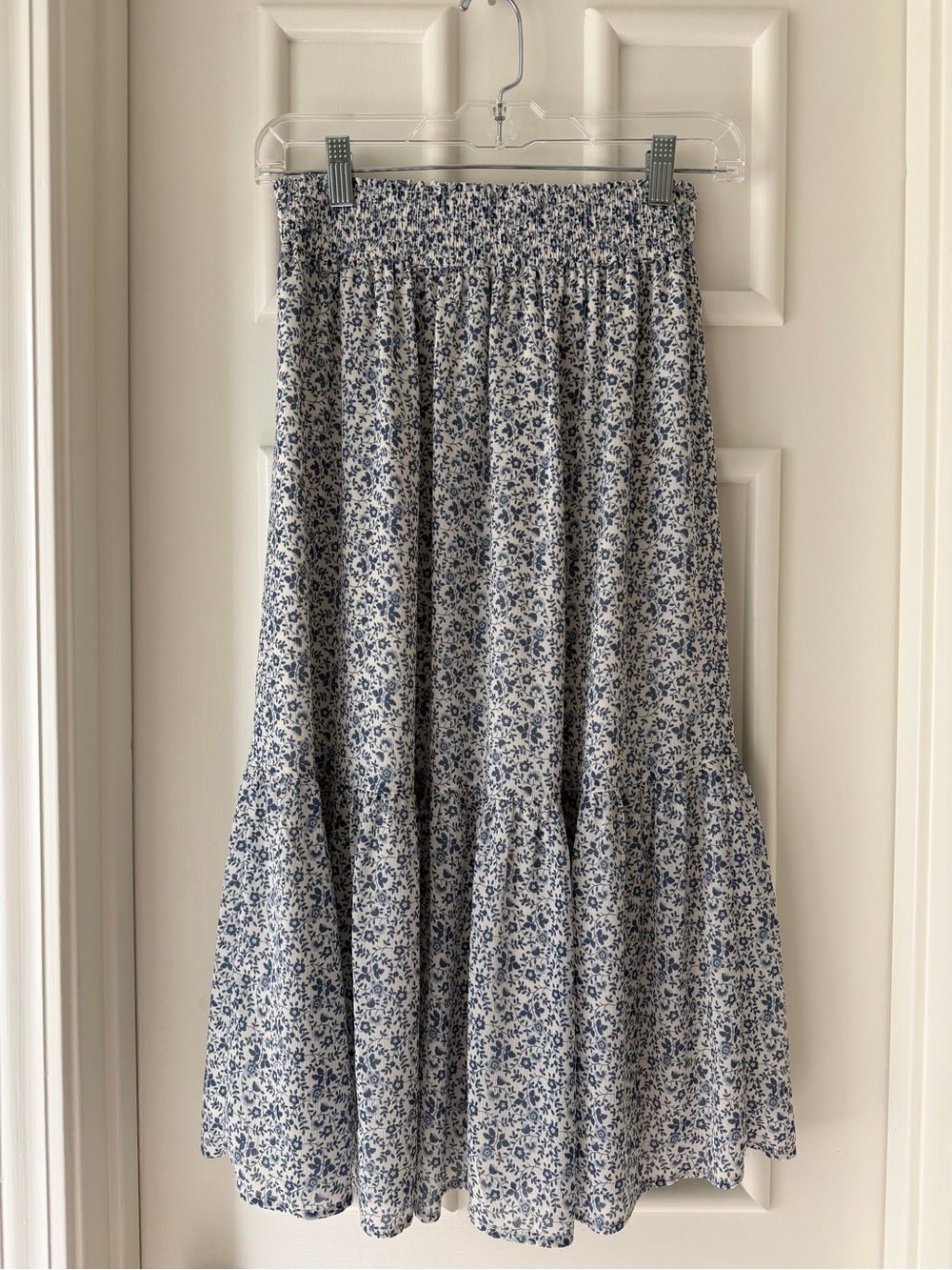 Madewell White and Blue Floral Tiered Midi Skirt - Picture 3 of 7